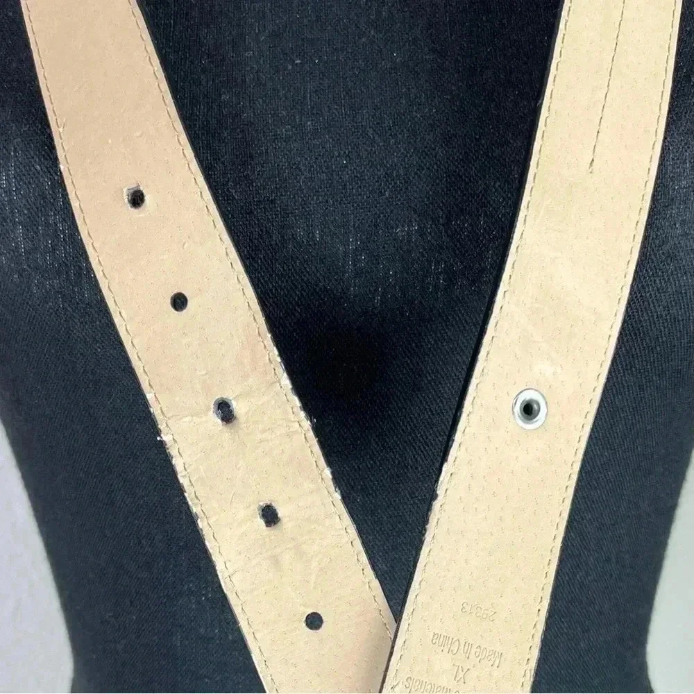 Women’s Vegan Black Pebble Leather Brushed Silver Tone Equestrian Belt Size XL